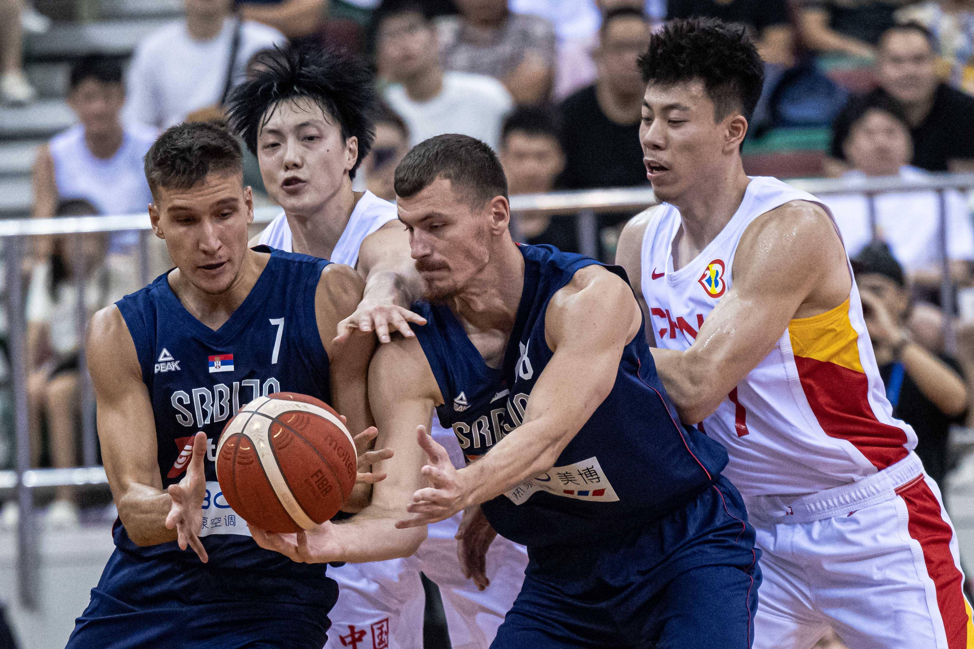 关于中国男篮力克热火,凯尔·库兹马爆发神勇的信息 关于中国男篮力克热火,凯尔·库兹马爆发神勇的信息