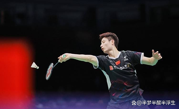 泰国羽毛球队爆冷中国羽毛球队，安赛龙关键制胜