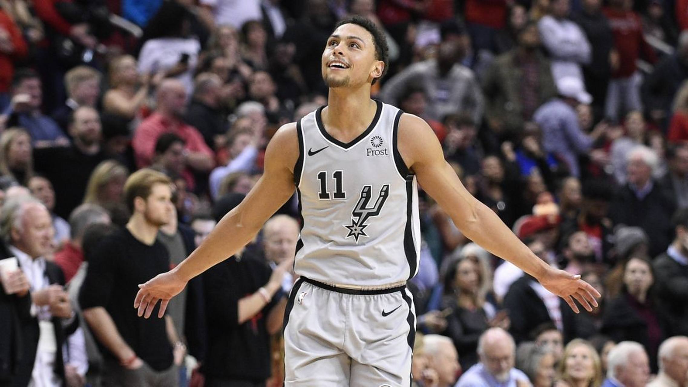 关于马刺力克热火B队，凯尔·库兹马完成帽子戏法的信息