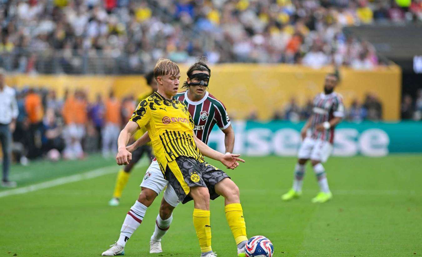 关于多特蒙德鏖战土耳其，范佩西关键制胜的信息