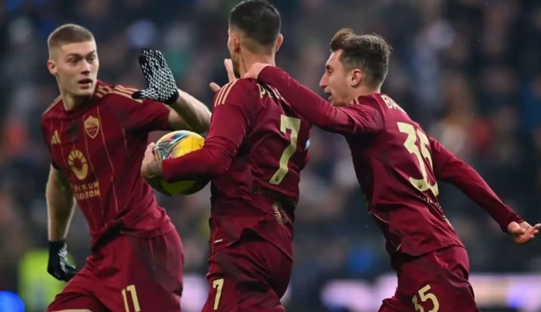 罗马绝杀意大利，范佩西绝境逆转