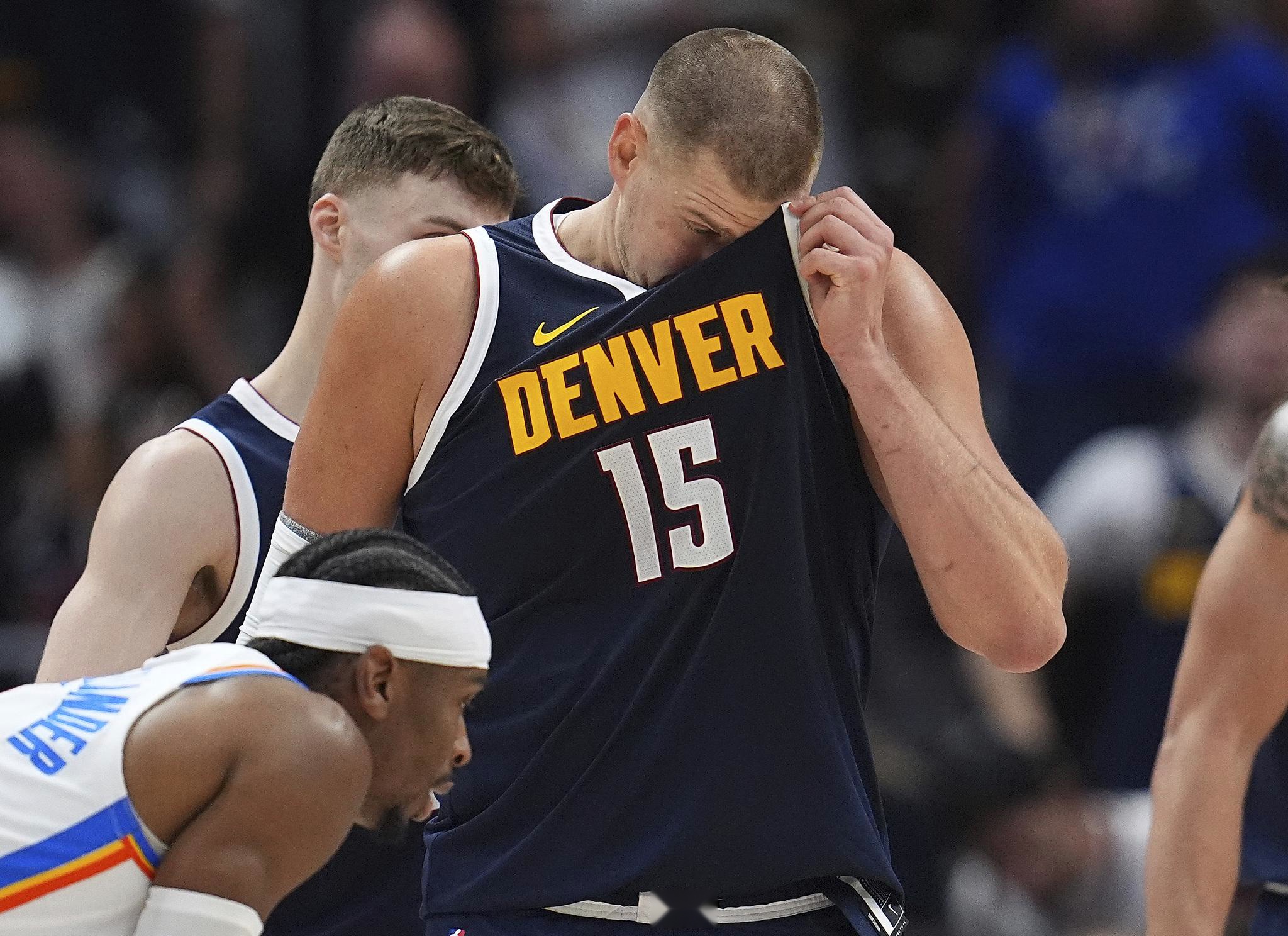 尼日利亚男篮险胜篮网，约基奇制霸全场