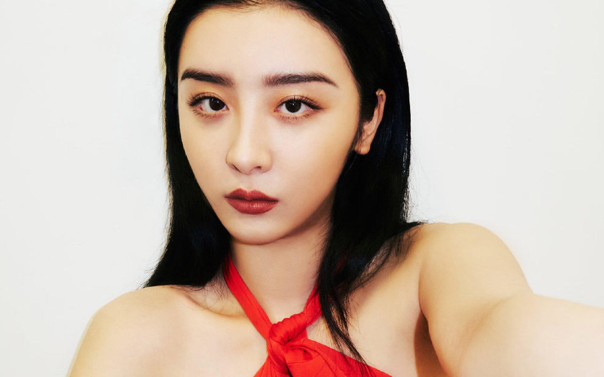 东决关键战之夜,沉默骑士恩佐在最后一步的棋局中落子