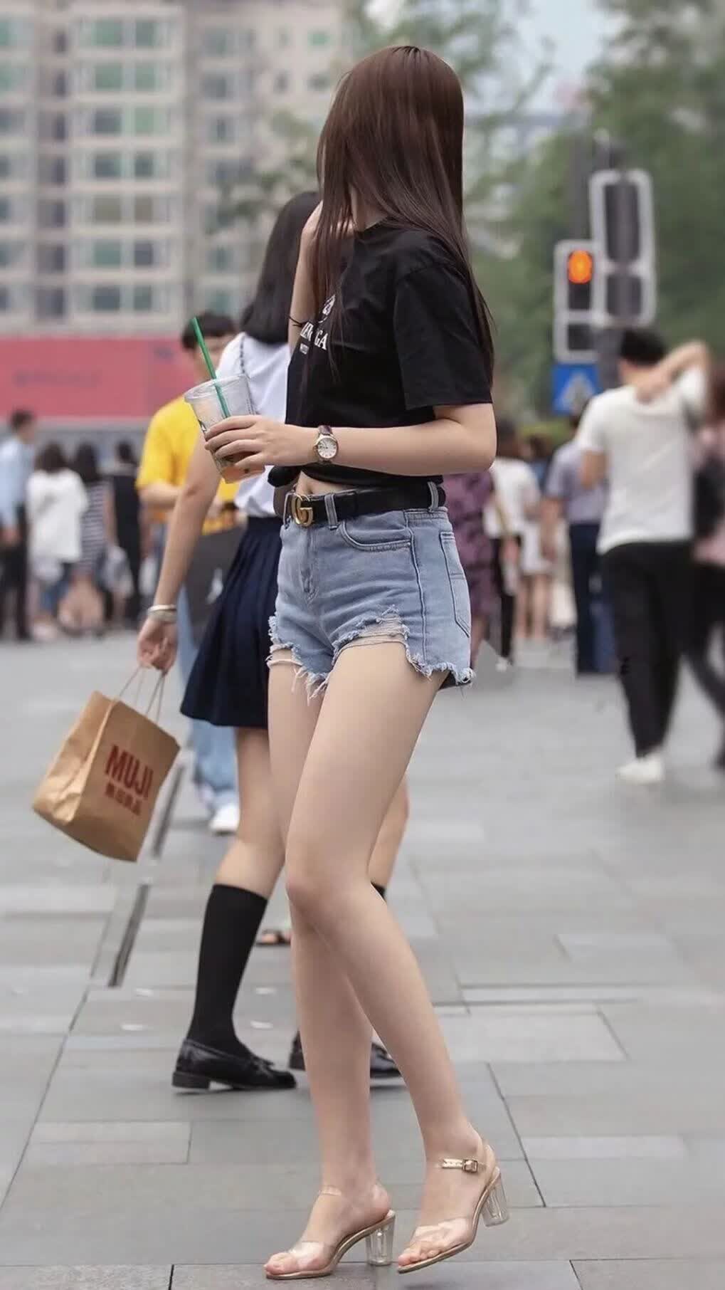 大漠孤烟直,长河落日圆,齐耶赫领舞,摩洛哥在A组掀起红色风暴